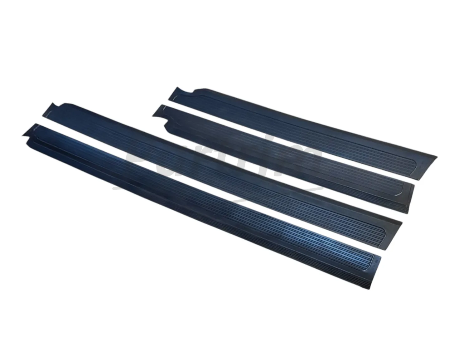 MERCEDES W115 DOOR SILL COVER RUBBER 4 Pcs Black