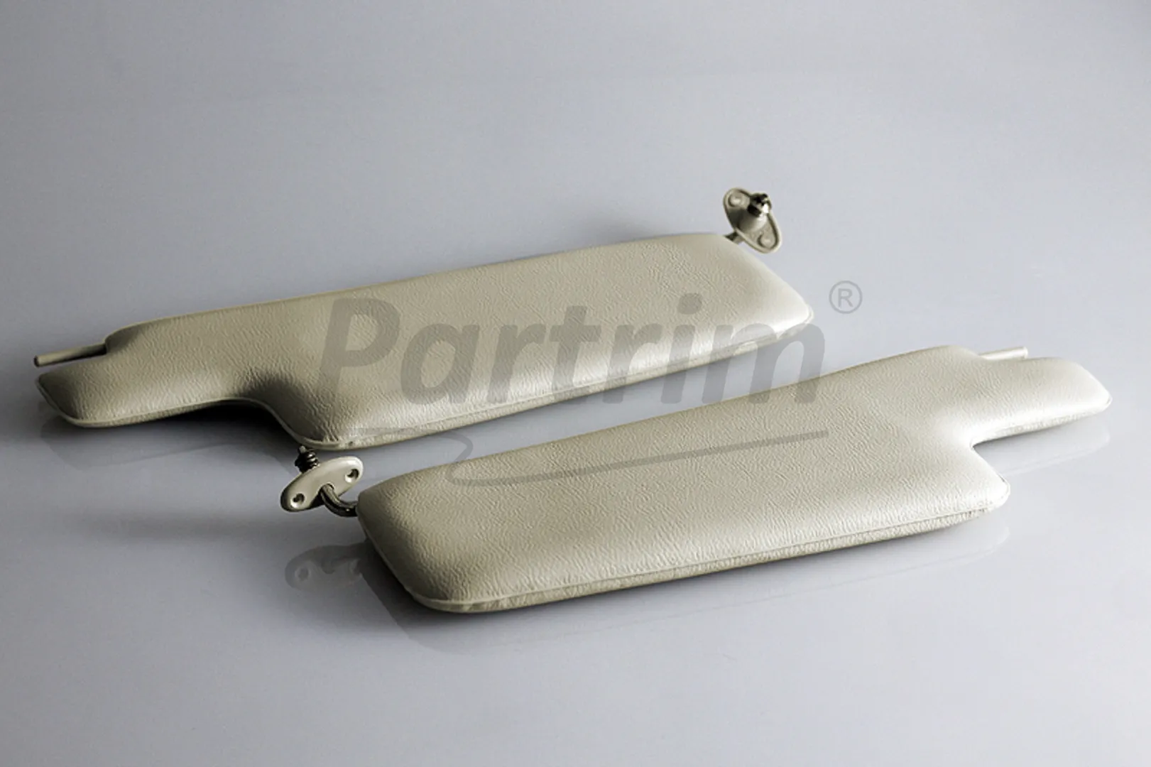 VW OLD BEETLE 1300-1303 SUNVISOR SET CREAM WITHOUT MIRROR
