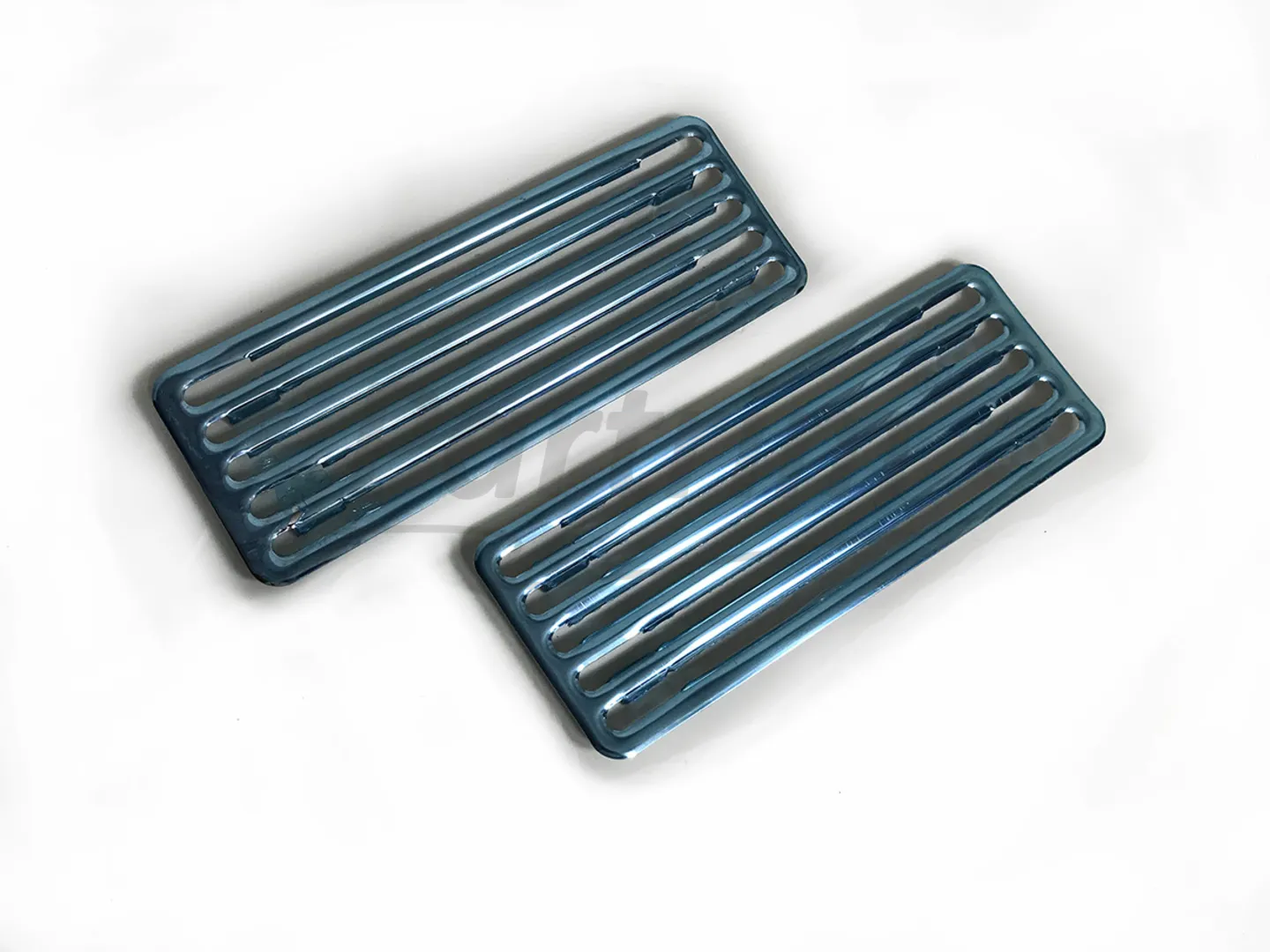 VW SEDAN 1868-1971 / CONVERTIBLE 1967-1969 ALUMINUM VENT ENGINE TRIM 2 PCS