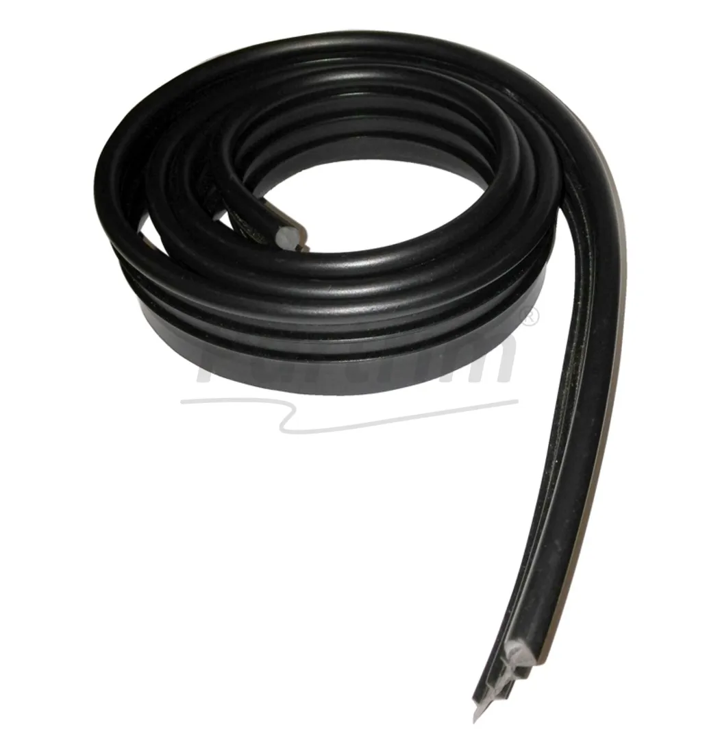 FENDER BEADING KIT 800 CM  ROLL BLACK