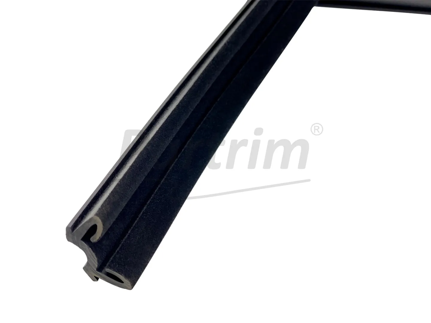 MERCEDES W114 SEDAN &  W115 GLASS GUTTER WICK