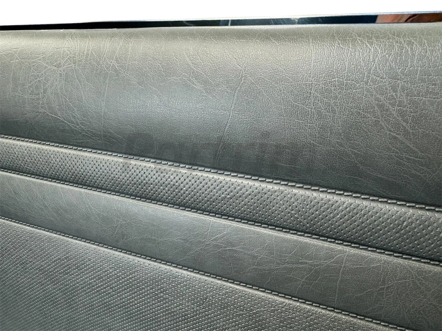 MERCEDES R107 DOOR PANEL SET CLOUDY GREY  2 PCS