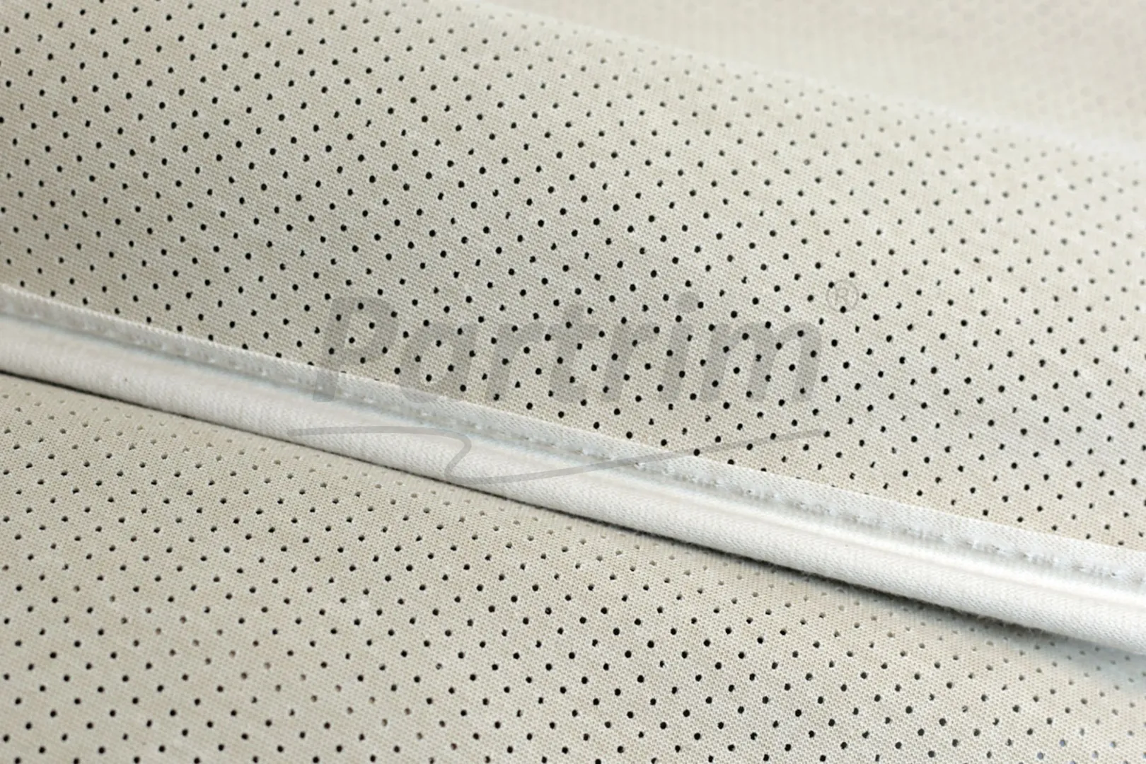 MERCEDES W115 HEADLINER