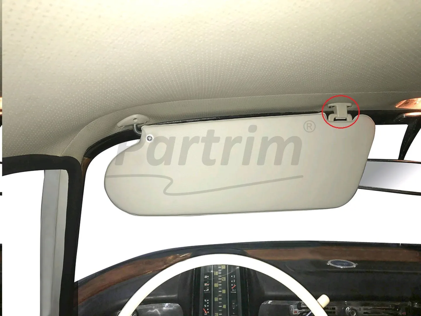MERCEDES W110 SUNVISOR CLIP