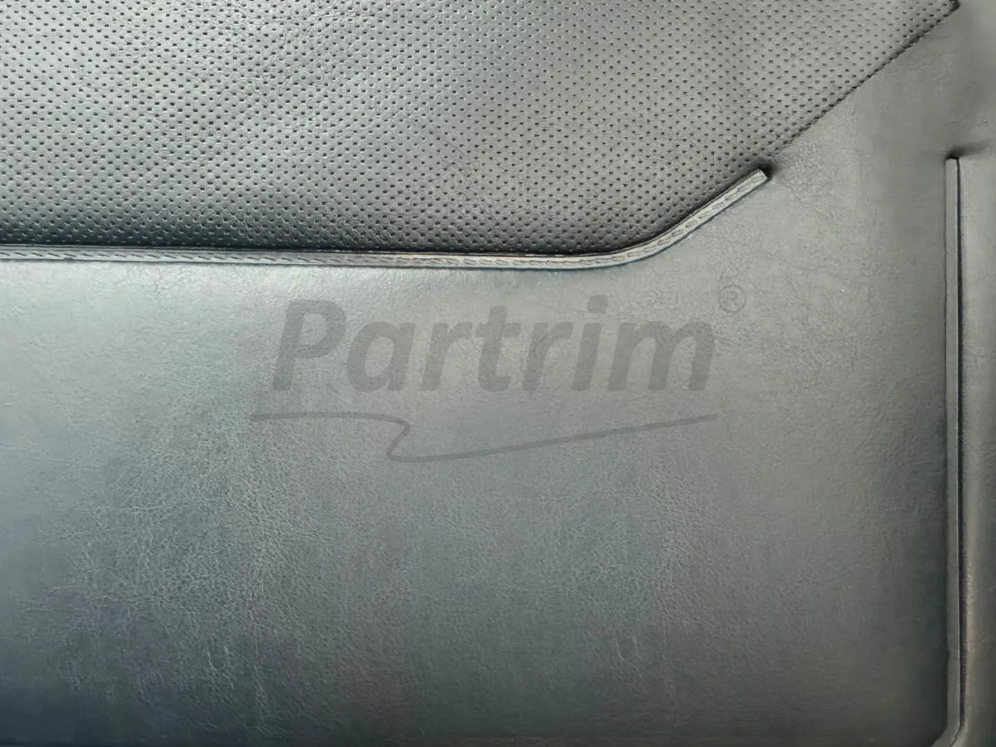 MERCEDES C126 DOOR PANEL MIDDLE SECTION WITH PATTERN BLACK