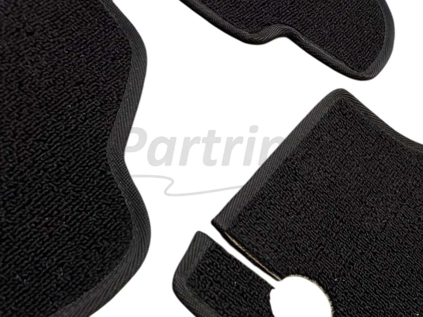 VW OLD BEETLE 1303 FLOOR CARPET SET 12 PCS BLACK  1973 - 1975
